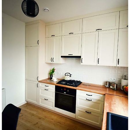 Color 24 Premium Apartment Stalowa Wola Bagian luar foto