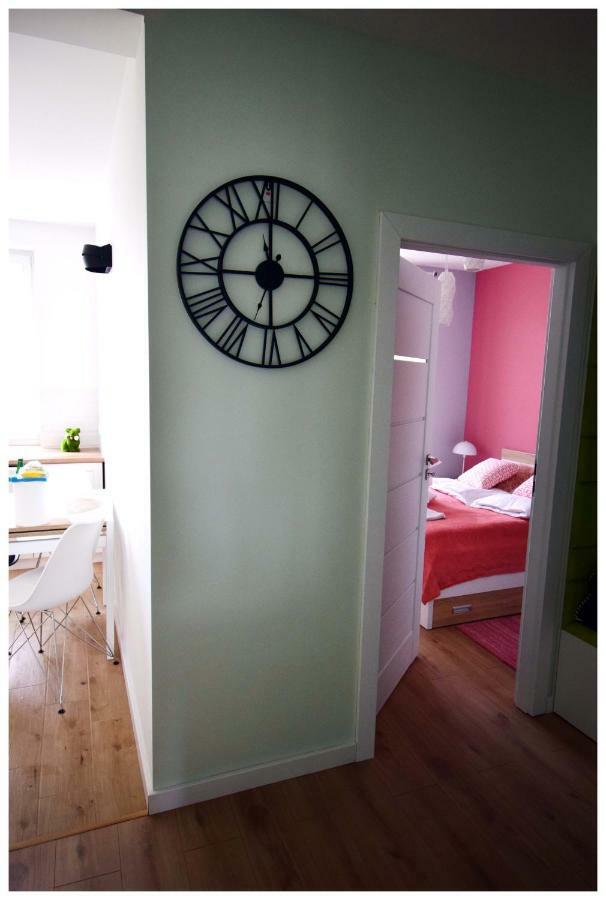 Color 24 Premium Apartment Stalowa Wola Bagian luar foto